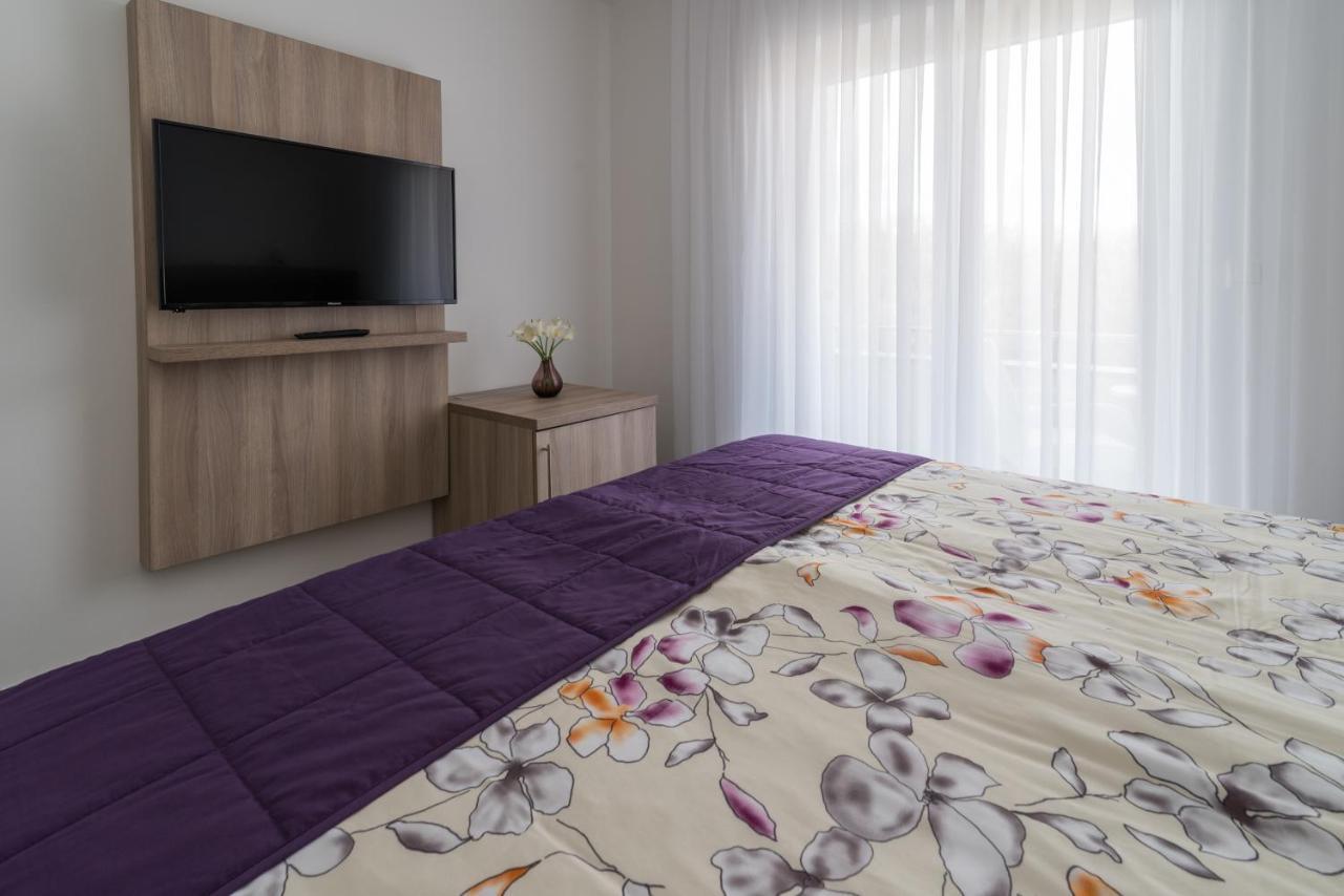 Apartments & Rooms Lavanda Malinska Exterior foto